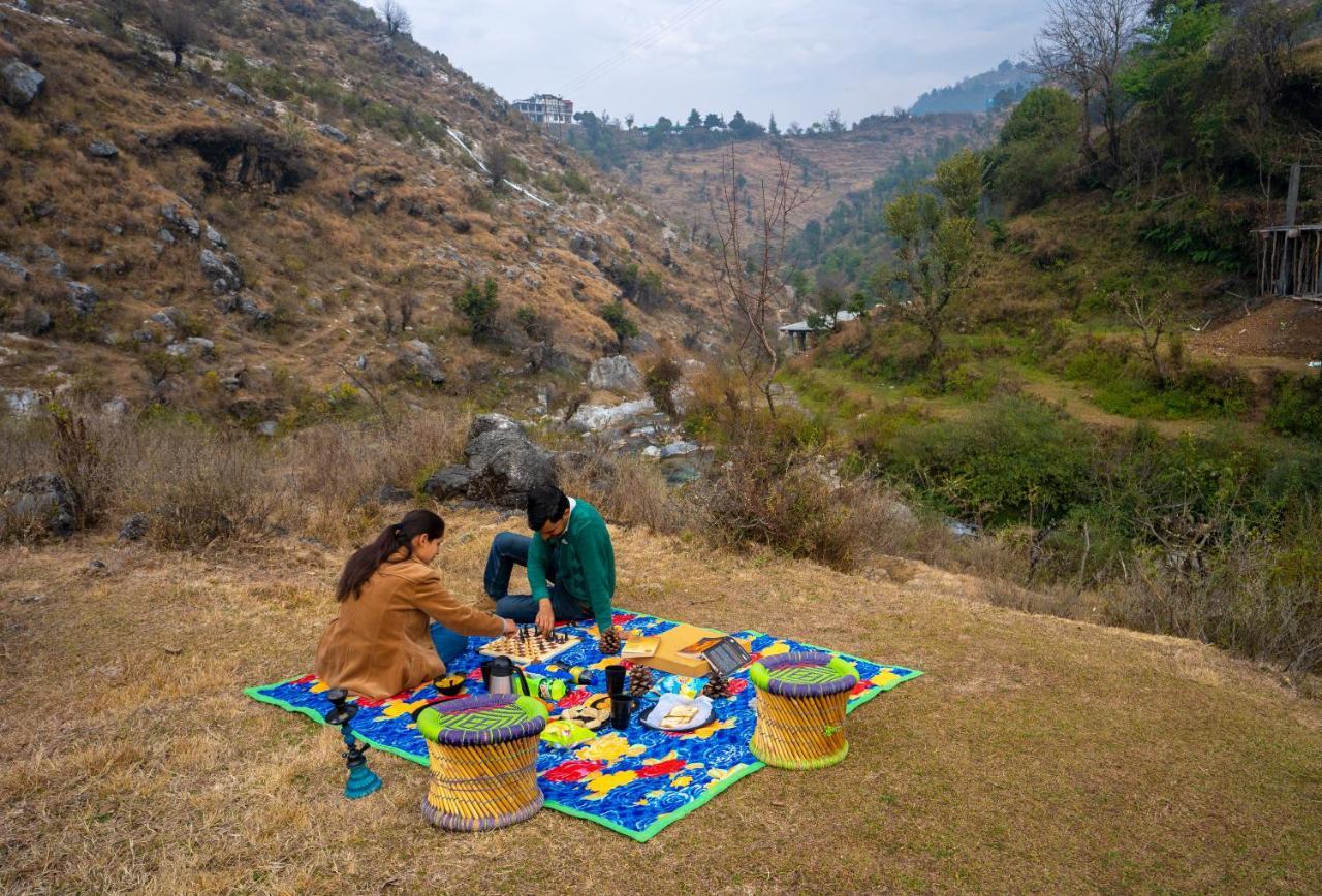 The Hosteller Mussoorie By The Streamside, Kempty Exterior foto