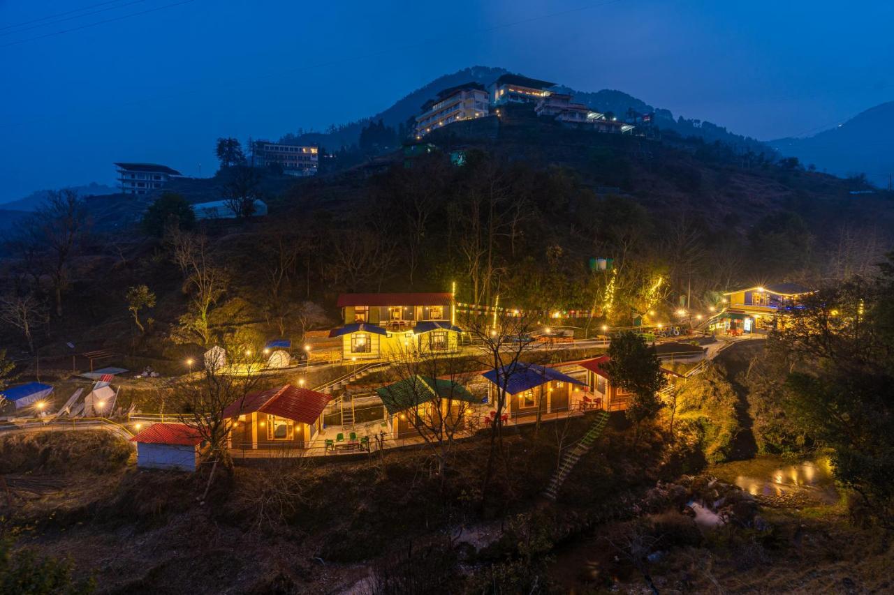 The Hosteller Mussoorie By The Streamside, Kempty Exterior foto
