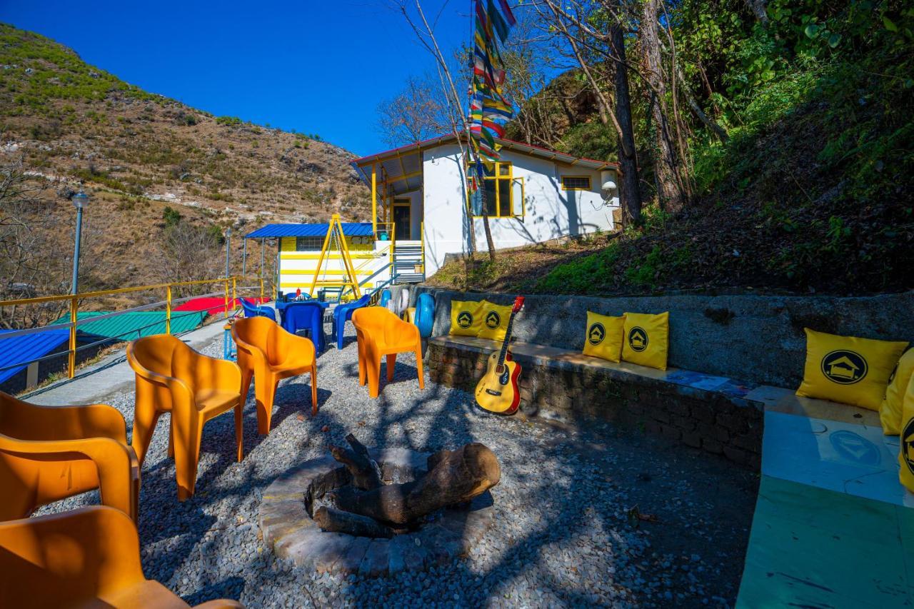 The Hosteller Mussoorie By The Streamside, Kempty Exterior foto